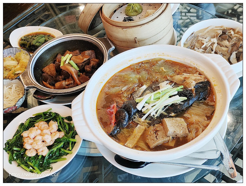 台北大安。點水樓SOGO復興店︱2021煲燒補湯冬季限定：砂鍋大魚頭or砂鍋羊肉湯四人合餐，還有大直店招牌港點五道～捷運忠孝復興站美食 x 米其林比必登