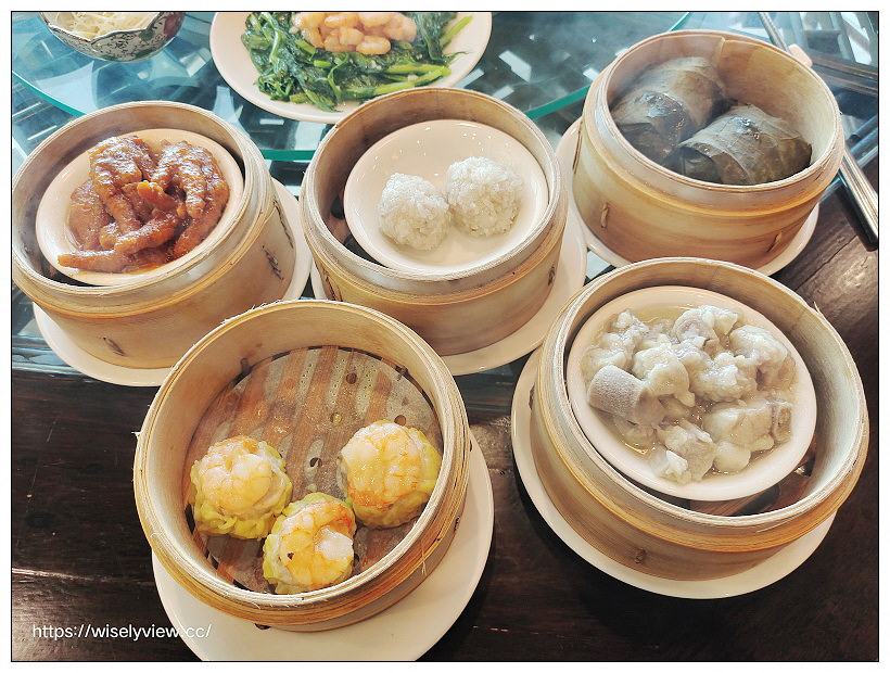 台北大安。點水樓SOGO復興店︱2021煲燒補湯冬季限定：砂鍋大魚頭or砂鍋羊肉湯四人合餐，還有大直店招牌港點五道～捷運忠孝復興站美食 x 米其林比必登