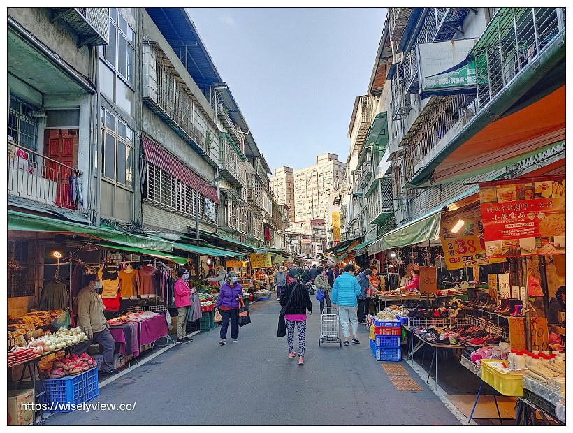這一家麵店︱興德市場米粉湯黑白切，特推滷鍋大腸頭︱捷運萬芳醫院站