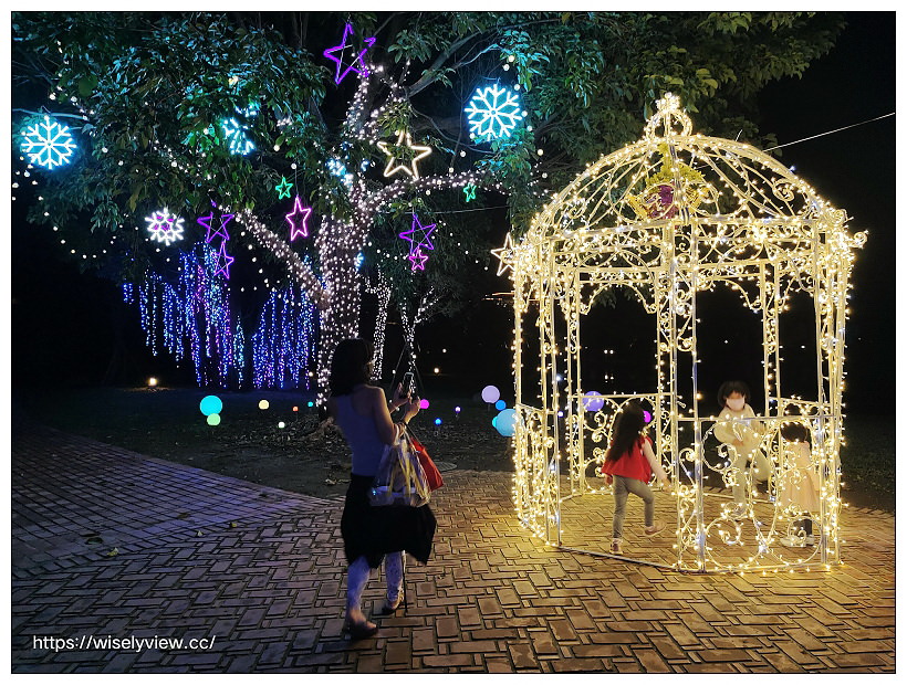 宜蘭奇幻耶誕村。2021 愛在聖誕、愛在宜蘭︱宜蘭縣政府中央公園,內含活動與遊行資訊~至2020/03/31 宜蘭奇幻耶誕村。2021 愛在聖誕、愛在宜蘭︱宜蘭縣政府中央公園,內含活動與遊行資訊~至2020/03/31