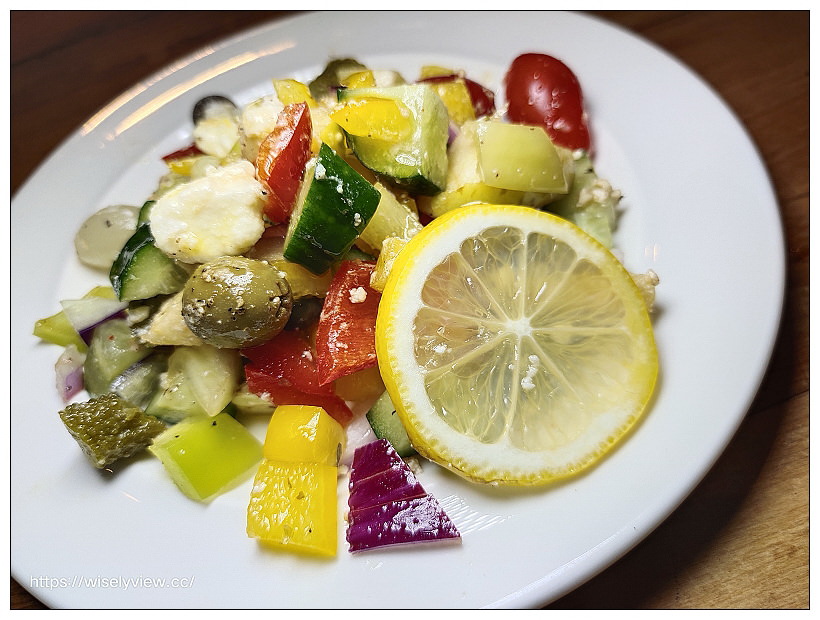 台北大安。pm wine to chill︱生活中，找到隨意放鬆自在的角落～葡萄酒專賣店且外帶享優惠，每個月固定舉辦多主題課程，還有活動包場與租借服務