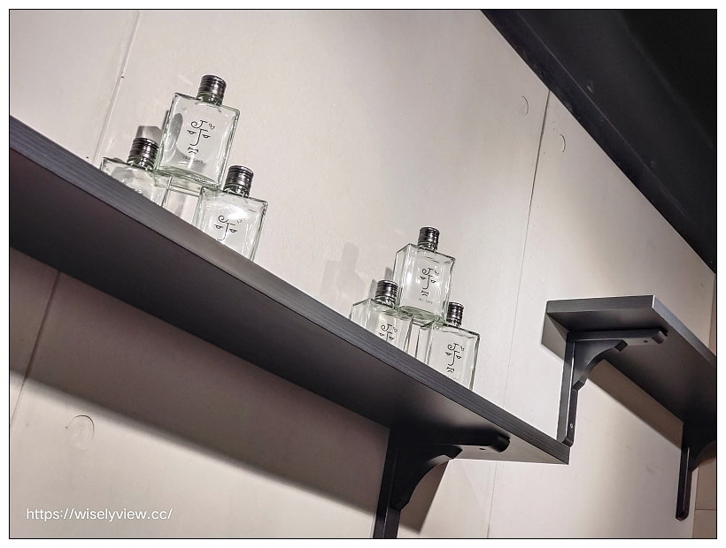 台北中正。J&J CAFE︱咖啡早午餐，肉桂捲好吃～捷運西門站美食 x 衡陽路美食 x 重慶南路美食 x 228公園美食 x 總統府美食 x 西門町美食 x 中山堂美食