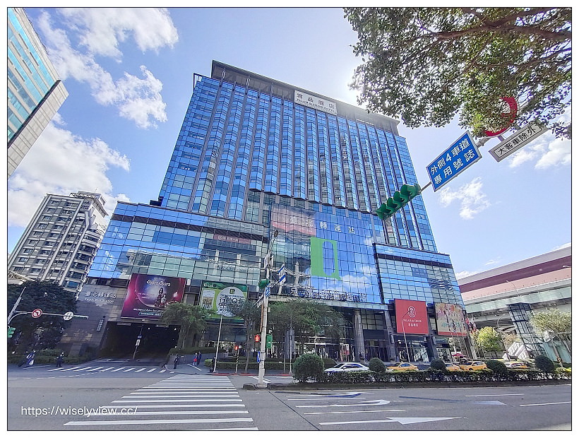 台北中正。君品酒店 Palais de Chine Hotel︱「文藝住房 查理五世總統套房導覽」一泊二食住宿專案，免費享用早晚餐，還有高質感套房與專人典故介紹