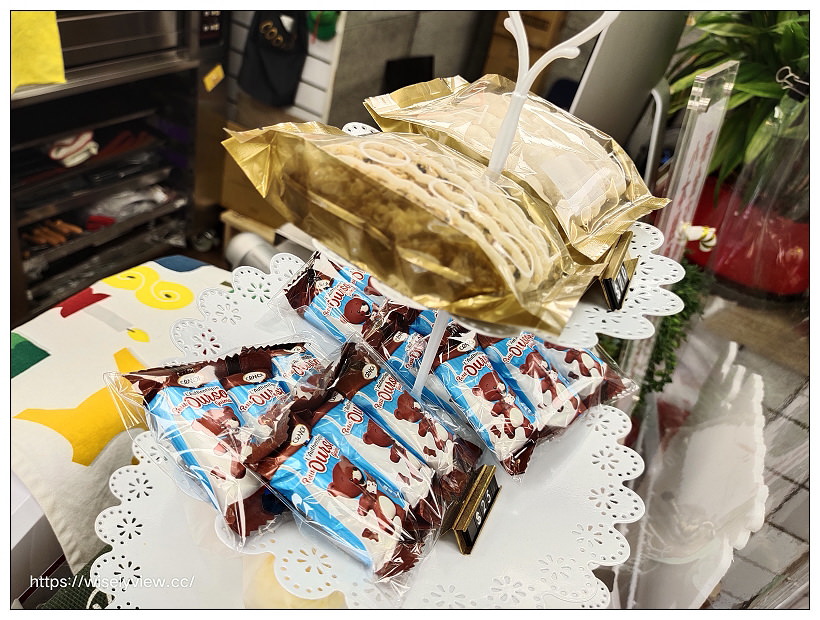 台北北投。茱莉亞手作烘焙 JuliaPastry︱暗藏手機通訊行裡的甜品小鋪~捷運明德站美食 x 北投美食 台北北投。茱莉亞手作烘焙 JuliaPastry︱暗藏手機通訊行裡的甜品小鋪~捷運明德站美食 x 北投美食