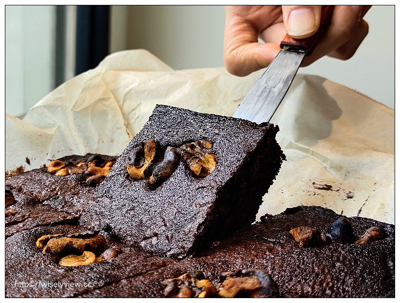 台北內湖。這樣生活咖啡 Vida Asi Cafe︱全日不限時免費網路插座，主打手作原型食材百元價～捷運西湖站美食 x 內湖早午餐 x 內湖美食 x 內湖寵物友善餐廳