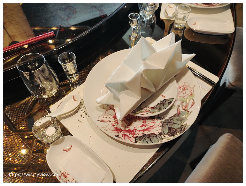 台北大同。頤宮中餐廳︱米其林三星火焰烤鴨～君品酒店美食 x 北車美食 x 台北米其林美食 x 台北烤鴨