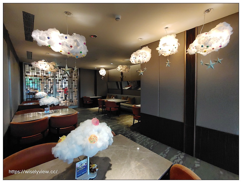 台北六福萬怡酒店。JC Cat 鳥籠下午茶：跟著雲朵去旅行 – 南洋泰國篇︱視覺系開胃鹹甜點與色彩繽紛飲品～捷運南港站美食 x 南港下午茶 x 南港車站美食