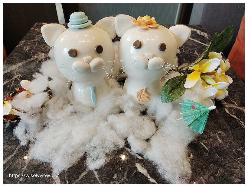 台北六福萬怡酒店。JC Cat 鳥籠下午茶：跟著雲朵去旅行 – 南洋泰國篇︱視覺系開胃鹹甜點與色彩繽紛飲品～捷運南港站美食 x 南港下午茶 x 南港車站美食