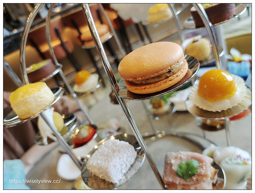 台北六福萬怡酒店。JC Cat 鳥籠下午茶：跟著雲朵去旅行 – 南洋泰國篇︱視覺系開胃鹹甜點與色彩繽紛飲品～捷運南港站美食 x 南港下午茶 x 南港車站美食