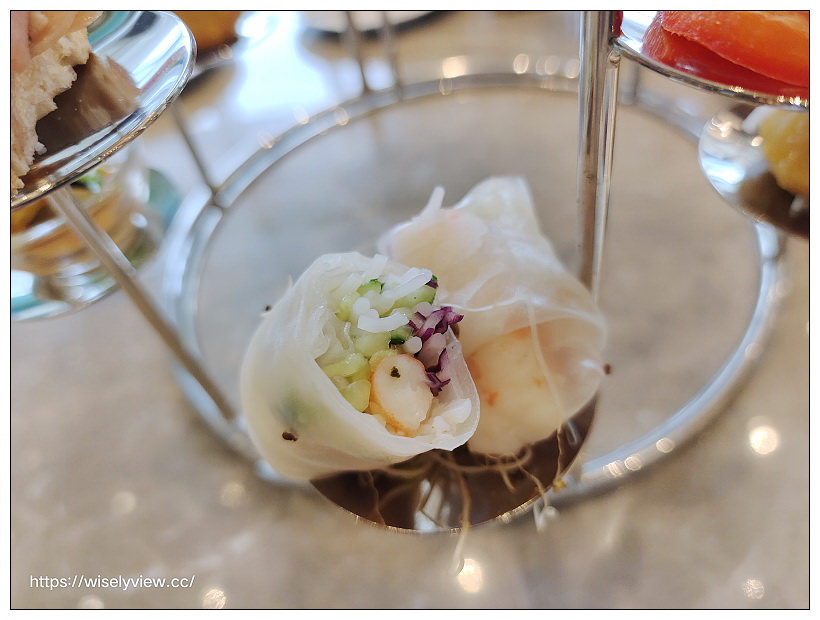 台北六福萬怡酒店。JC Cat 鳥籠下午茶：跟著雲朵去旅行 – 南洋泰國篇︱視覺系開胃鹹甜點與色彩繽紛飲品～捷運南港站美食 x 南港下午茶 x 南港車站美食