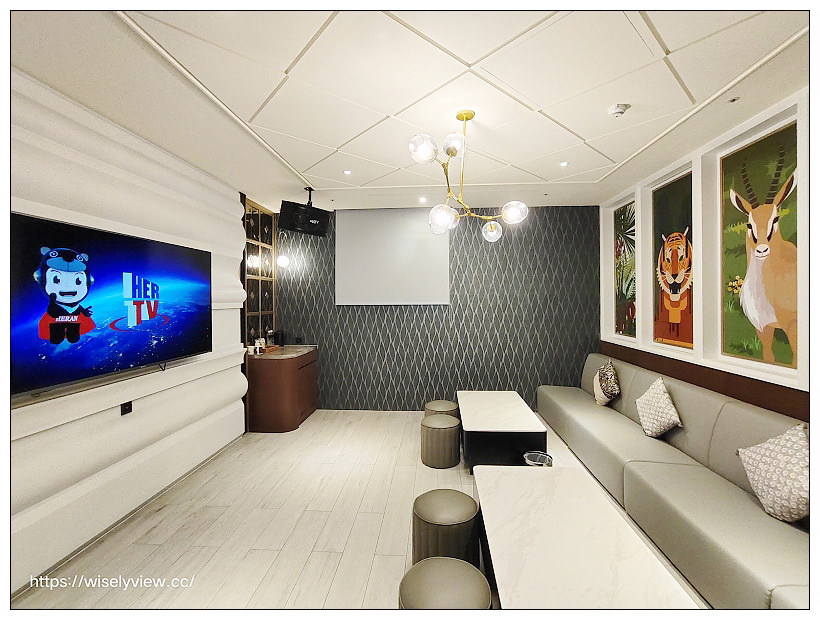 台中北屯。木木行館 Motel Lin︱多功能主題玩樂休憩住宿，室內樓層滑水道與游泳池～捷運舊社站5分鐘