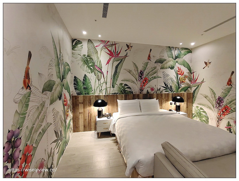 台中北屯。木木行館 Motel Lin︱多功能主題玩樂休憩住宿，室內樓層滑水道與游泳池～捷運舊社站5分鐘
