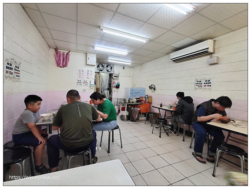 台北中正。黑白切南機場美食︱麵食20元、黑白切30元，24小時營業可內用外帶宵夜~南機場夜市美食