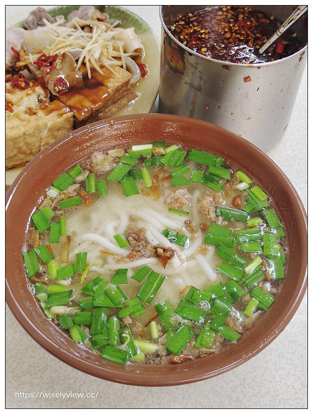 台北中正。黑白切南機場美食︱麵食20元、黑白切30元，24小時營業可內用外帶宵夜~南機場夜市美食