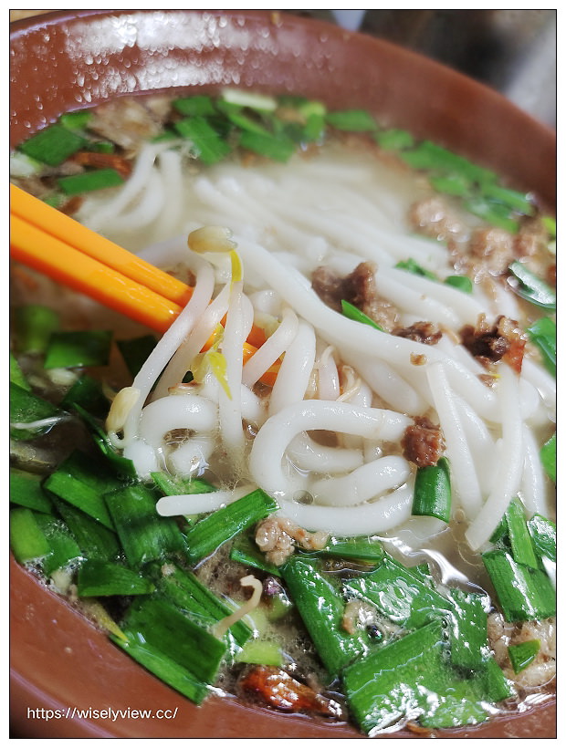 台北中正。黑白切南機場美食︱麵食20元、黑白切30元，24小時營業可內用外帶宵夜~南機場夜市美食
