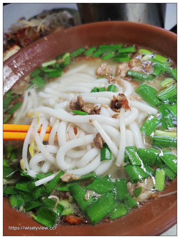 台北中正。黑白切南機場美食︱麵食20元、黑白切30元，24小時營業可內用外帶宵夜~南機場夜市美食