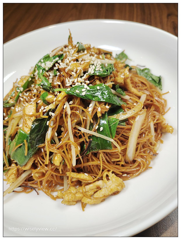 中山對酌。預約制私廚家宴（二訪）︱八味正龍鱈、白菜干煲花膠雞湯、川蜀麻辣水煮牛、溏心烏魚子～捷運中山國小站美食 x 晴光商圈美食