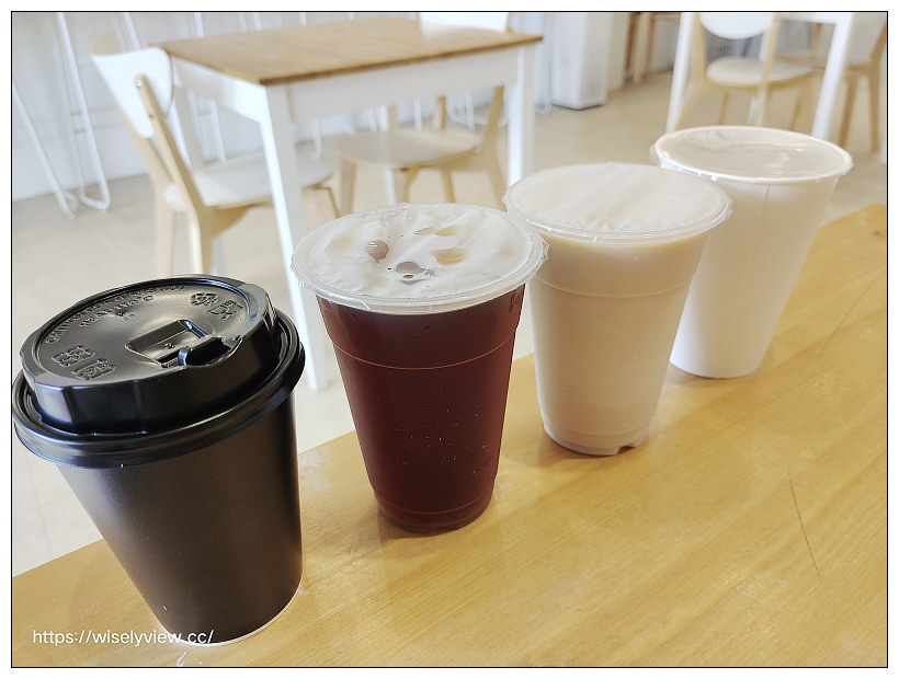 宜蘭冬山。早一煎 早午餐店︱鐵鍋蛋餅、漢堡吐司等輕食早午餐～宜蘭美食 x 冬山美食 x 宜蘭早午餐