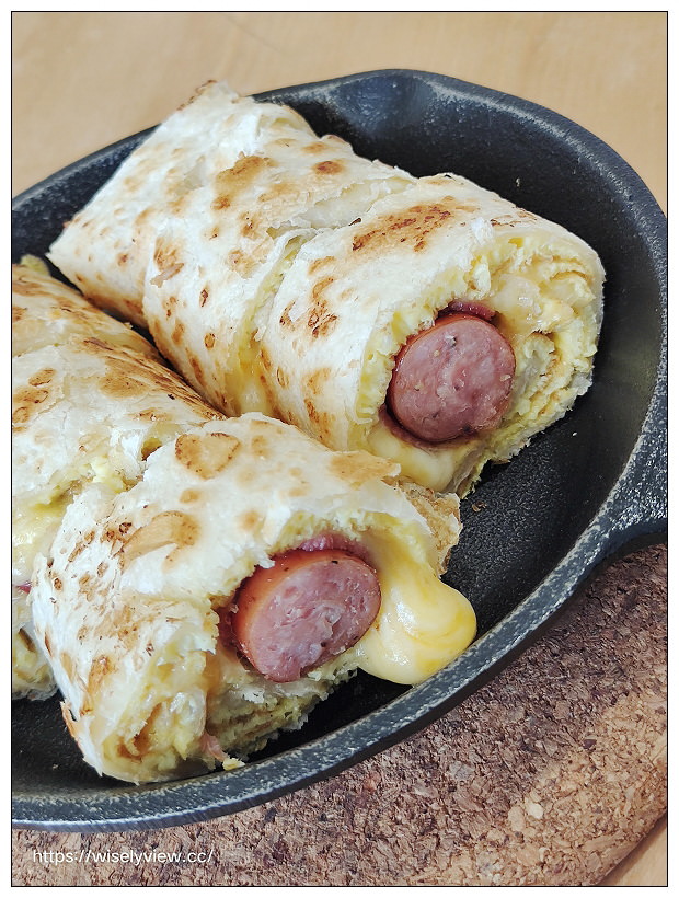 宜蘭冬山。早一煎 早午餐店︱鐵鍋蛋餅、漢堡吐司等輕食早午餐～宜蘭美食 x 冬山美食 x 宜蘭早午餐