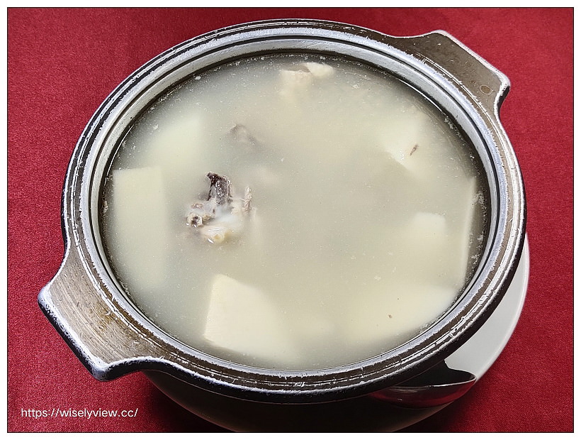 台北大安。點水樓復興店︱觀音山綠竹筍2022，涼筍燒肉雞湯消暑好滋味～捷運忠孝復興站美食