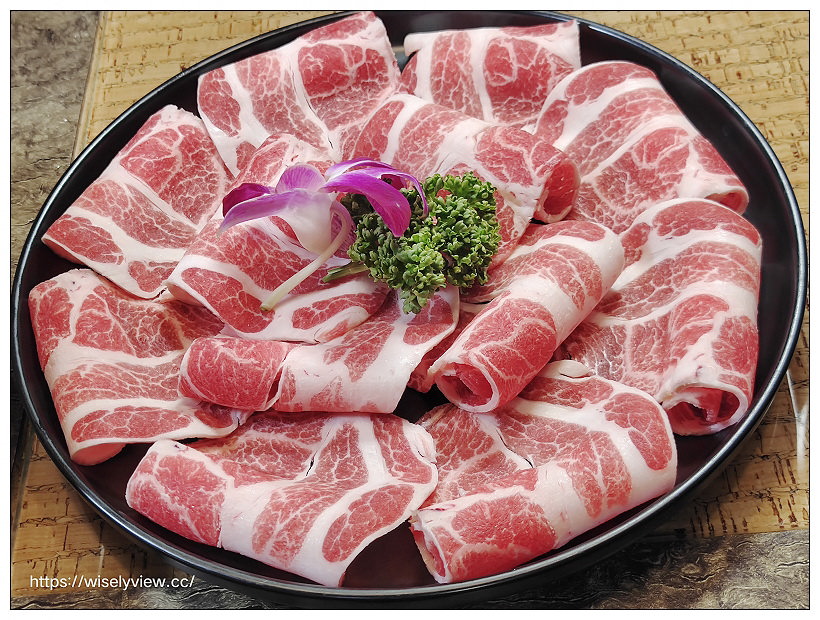 台北中山。食徒 麻辣牛尾鴛鴦鍋︱戰斧牛排、罌粟龍蝦堡、炸蛋三吃、酥炸野生田雞,秘製手工乾碟美味更升級~捷運南京復興站美食 台北中山。食徒 麻辣牛尾鴛鴦鍋︱戰斧牛排、罌粟龍蝦堡、炸蛋三吃、酥炸野生田雞,秘製手工乾碟美味更升級~捷運南京復興站美食