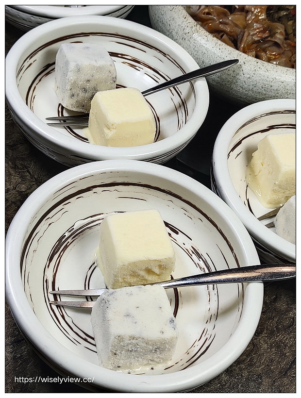 台北中山。食徒 麻辣牛尾鴛鴦鍋︱戰斧牛排、罌粟龍蝦堡、炸蛋三吃、酥炸野生田雞,秘製手工乾碟美味更升級~捷運南京復興站美食 台北中山。食徒 麻辣牛尾鴛鴦鍋︱戰斧牛排、罌粟龍蝦堡、炸蛋三吃、酥炸野生田雞,秘製手工乾碟美味更升級~捷運南京復興站美食