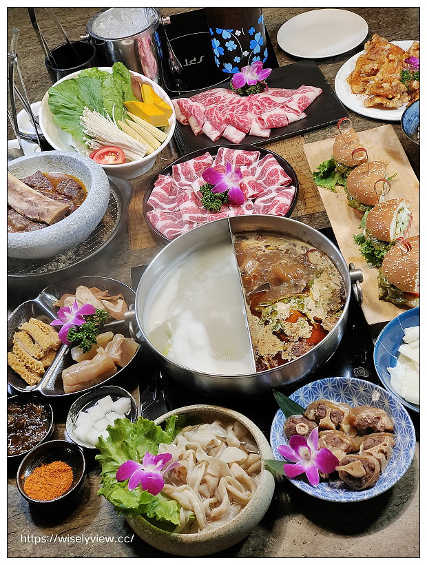 台北中山。食徒 麻辣牛尾鴛鴦鍋︱戰斧牛排、罌粟龍蝦堡、炸蛋三吃、酥炸野生田雞,秘製手工乾碟美味更升級~捷運南京復興站美食 台北中山。食徒 麻辣牛尾鴛鴦鍋︱戰斧牛排、罌粟龍蝦堡、炸蛋三吃、酥炸野生田雞,秘製手工乾碟美味更升級~捷運南京復興站美食