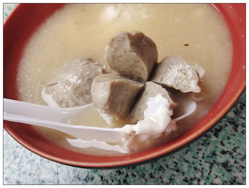 台北文山。驢爸爸涼麵︱景美市場早午餐，半熟蛋綜合湯也必點～捷運景美站美食 x 世新美食 x 景美涼麵