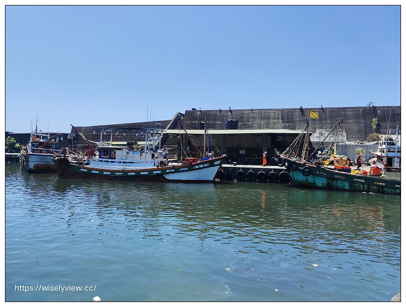 宜蘭景點︱大溪大安廟前籃球場-夢幻海景秘境、頭城大溪漁港-平價漁獲採買～頭城景點 x 宜蘭IG打卡秘境