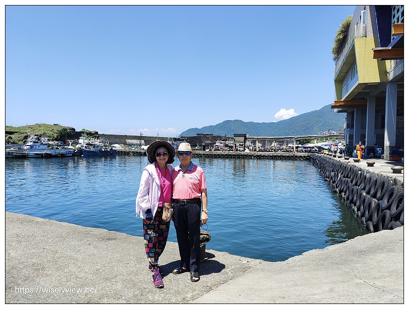 宜蘭景點︱大溪大安廟前籃球場-夢幻海景秘境、頭城大溪漁港-平價漁獲採買～頭城景點 x 宜蘭IG打卡秘境