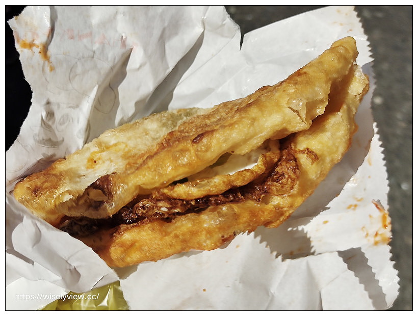 頂埔阿嬤蔥油餅︱加蛋加醬才對味油炸三星蔥餅︱頭城新址附停車場