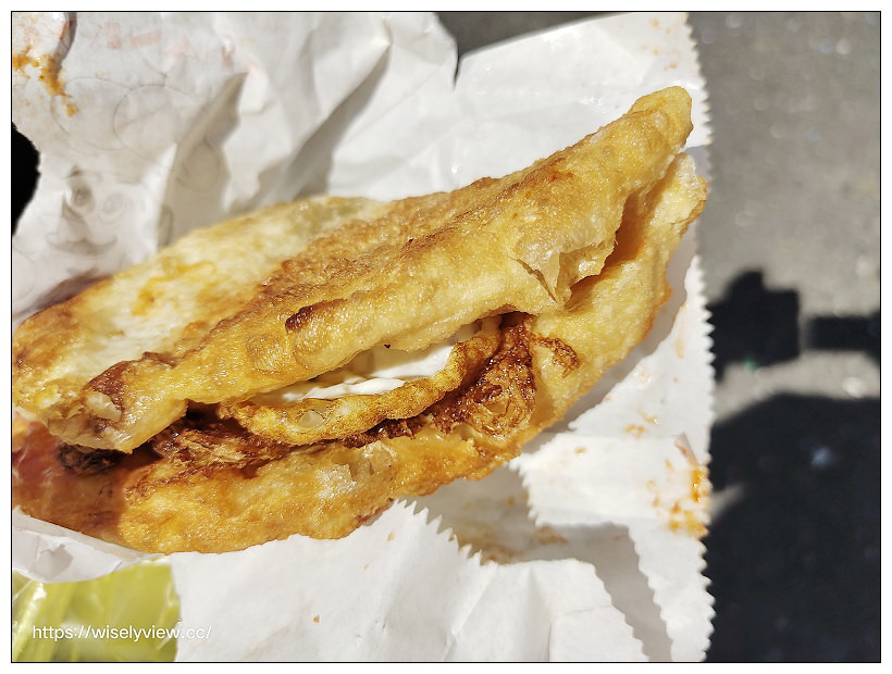 頂埔阿嬤蔥油餅︱加蛋加醬才對味油炸三星蔥餅︱頭城新址附停車場