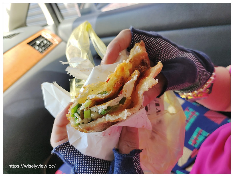 頂埔阿嬤蔥油餅︱加蛋加醬才對味油炸三星蔥餅︱頭城新址附停車場