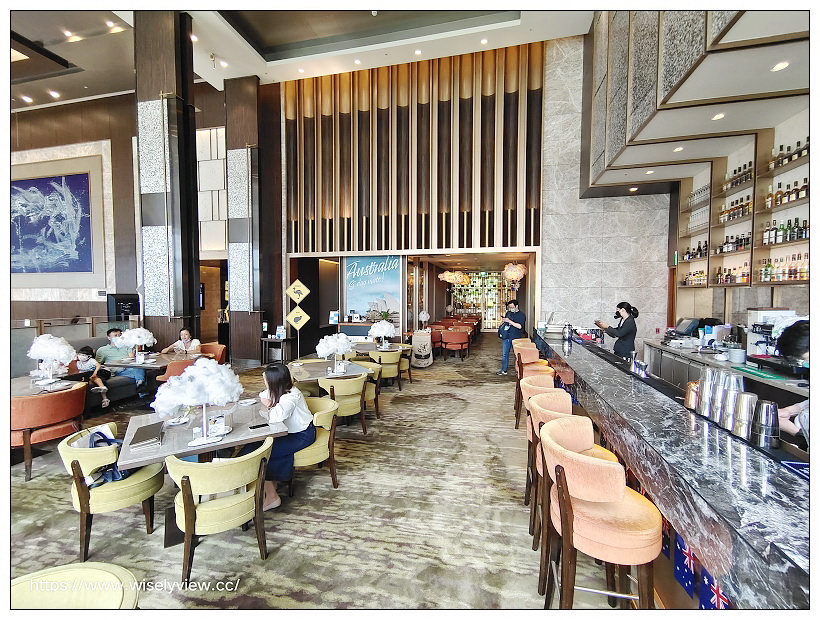 台北六福萬怡酒店。The LOUNGE︱澳大利亞篇：JC Cat 鳥籠下午茶－跟著雲朵去旅行～捷運南港車站美食 x 南港美食 x 南港下午茶