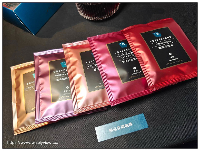 2022 中秋禮盒 <月盒>︱國立臺灣美術館 X 台中大毅老爺行旅,跨界聯名07/05-09/10限定販售~早鳥優惠與大宗訂購資訊 2022 中秋禮盒 <月盒>︱國立臺灣美術館 X 台中大毅老爺行旅,跨界聯名07/05-09/10限定販售~早鳥優惠與大宗訂購資訊