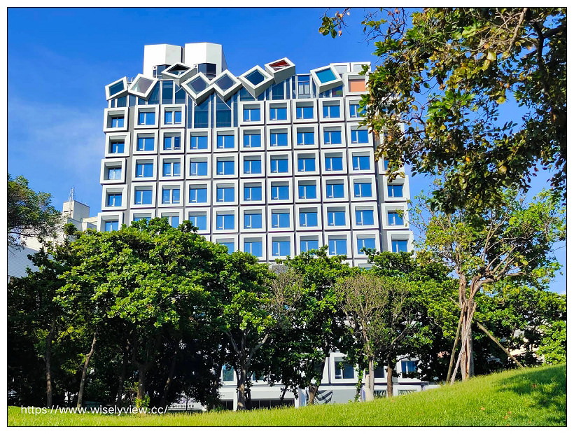 2022 中秋禮盒 <月盒>︱國立臺灣美術館 X 台中大毅老爺行旅,跨界聯名07/05-09/10限定販售~早鳥優惠與大宗訂購資訊 2022 中秋禮盒 <月盒>︱國立臺灣美術館 X 台中大毅老爺行旅,跨界聯名07/05-09/10限定販售~早鳥優惠與大宗訂購資訊