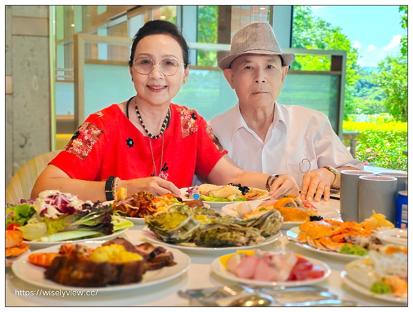 台北六福萬怡酒店。敘日 全日餐廳-東南亞美食節（自助餐吃到飽）︱假日限定超值好料，以及視覺系泰式火山排骨，多國佳餚聚一堂～捷運南港站美食