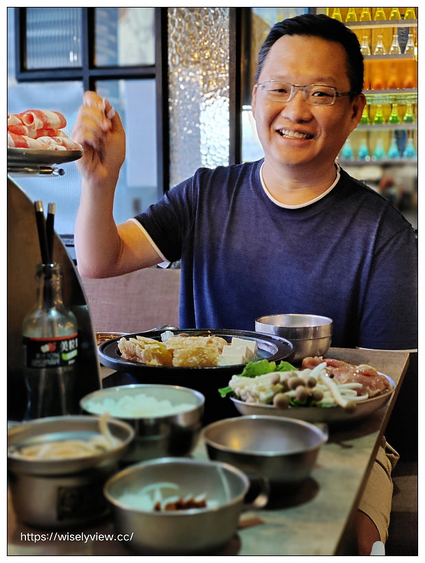 台北萬華。食焱廠創意鍋物︱實驗室裝潢空間，飲料暢飲喝到飽～捷運西門站美食 x 萬華美食 x 單人石頭火鍋