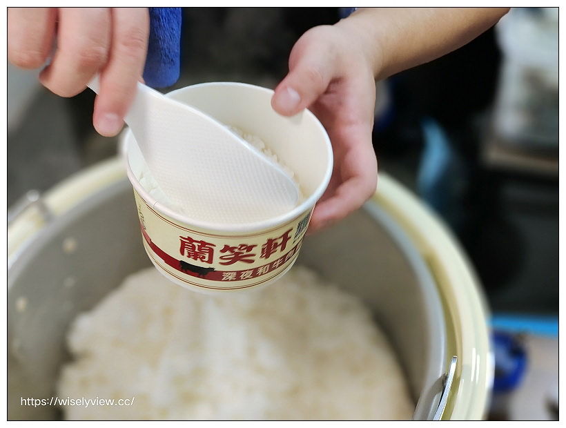 新北永和。蘭笑軒和牛肉飯樂華號︱和牛肉燥搭配半熟蛋～樂華夜市美食 x 捷運頂溪站美食 x 中永和宵夜