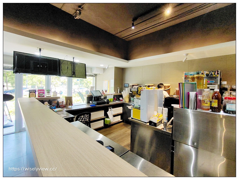 風鳥堂 台南歸仁店︱來自高雄岡山的新創品牌手搖茶店，大推冬柚雙果漾～台南美食 x 歸仁美食