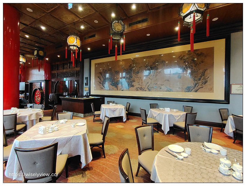 台北圓山大飯店。圓苑餐廳︱經典秋蟹三絕、冰花煎餃、外婆紅燒肉、揚州三香碎金飯與紅豆鬆糕