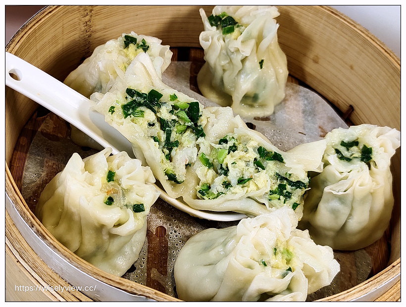 台北圓山大飯店。圓苑餐廳︱經典秋蟹三絕、冰花煎餃、外婆紅燒肉、揚州三香碎金飯與紅豆鬆糕