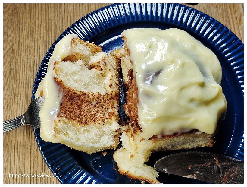 台北大同。Miss V Bakery Cafe 赤峰店︱南西商圈知名手作甜點店，必嚐肉桂捲和限定蛋糕~捷運中山站美食