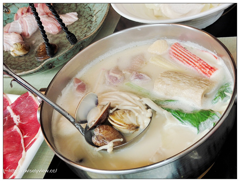 台北大同。沐田No.2-1涮涮工廠︱新增南洋菜色湯頭暖心又暖胃，2022全新菜單～捷運中山站美食