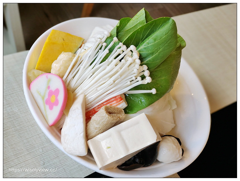 台北大同。沐田No.2-1涮涮工廠︱新增南洋菜色湯頭暖心又暖胃，2022全新菜單～捷運中山站美食