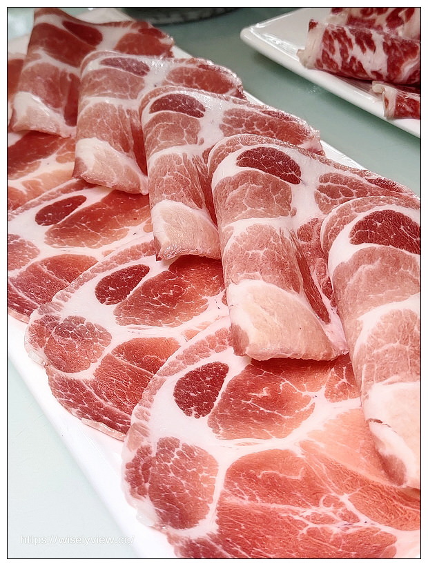 台北大同。沐田No.2-1涮涮工廠︱新增南洋菜色湯頭暖心又暖胃，2022全新菜單～捷運中山站美食