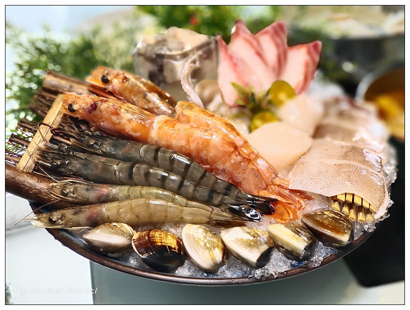 台北大同。沐田No.2-1涮涮工廠︱新增南洋菜色湯頭暖心又暖胃，2022全新菜單～捷運中山站美食