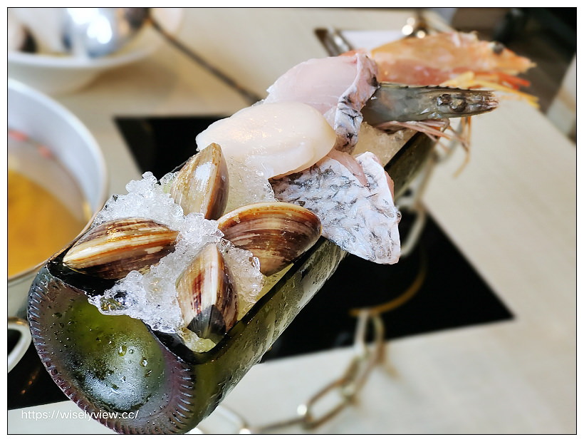 台北大同。沐田No.2-1涮涮工廠︱新增南洋菜色湯頭暖心又暖胃，2022全新菜單～捷運中山站美食