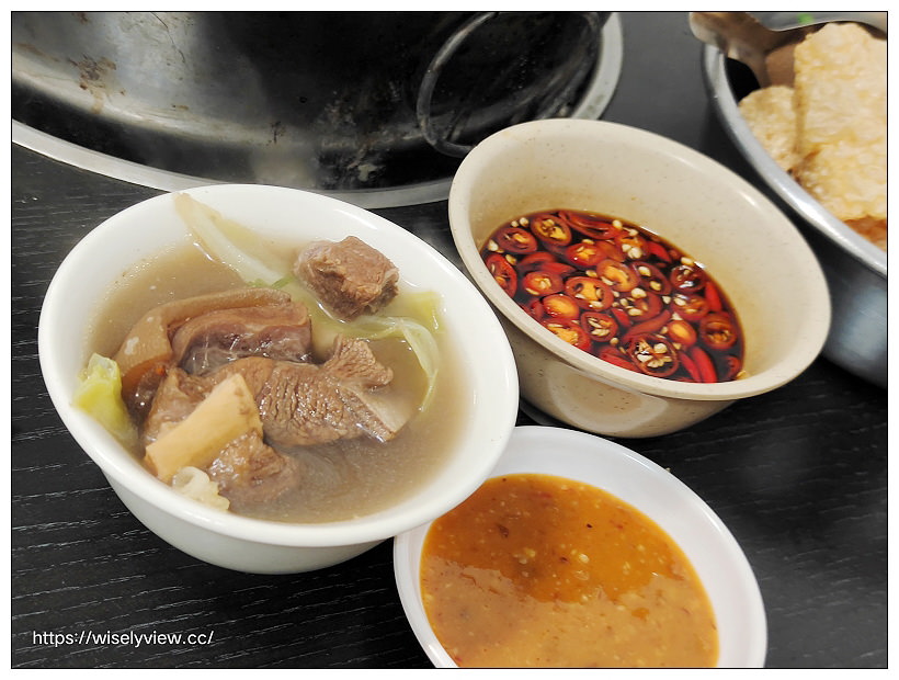 宜蘭市。古記越式羊肉爐︱舊城北路的炭燒美味，熱炒也平價好吃～宜蘭美食 x 宜蘭宵夜 x  宜蘭火鍋