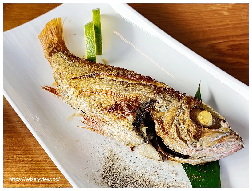 魚季 刺身＆丼物 和食︱日本師傅選用當日食材，和風鳥居外觀︱宜蘭頭城車站